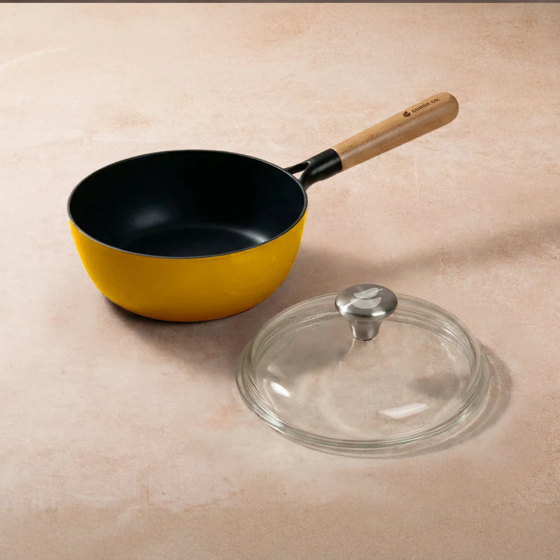 No. 7 Enamel Cast Iron Sauce Pan (1.3L)