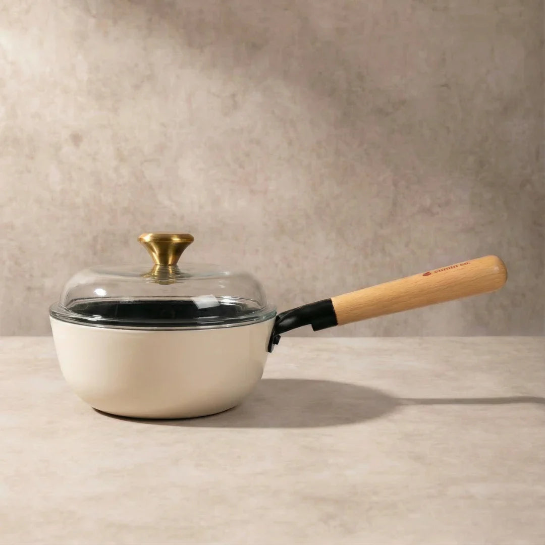 No. 7 Enamel Cast Iron Sauce Pan (1.3L)