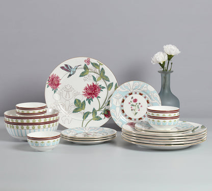 India Circus Petal Perfection Georgian Dinner Set of 20, For Family of 6