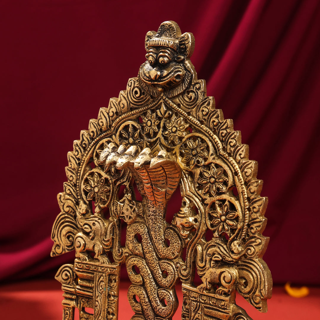 Brass Singhasan With Prabhavali Craft (10.5 Inch)