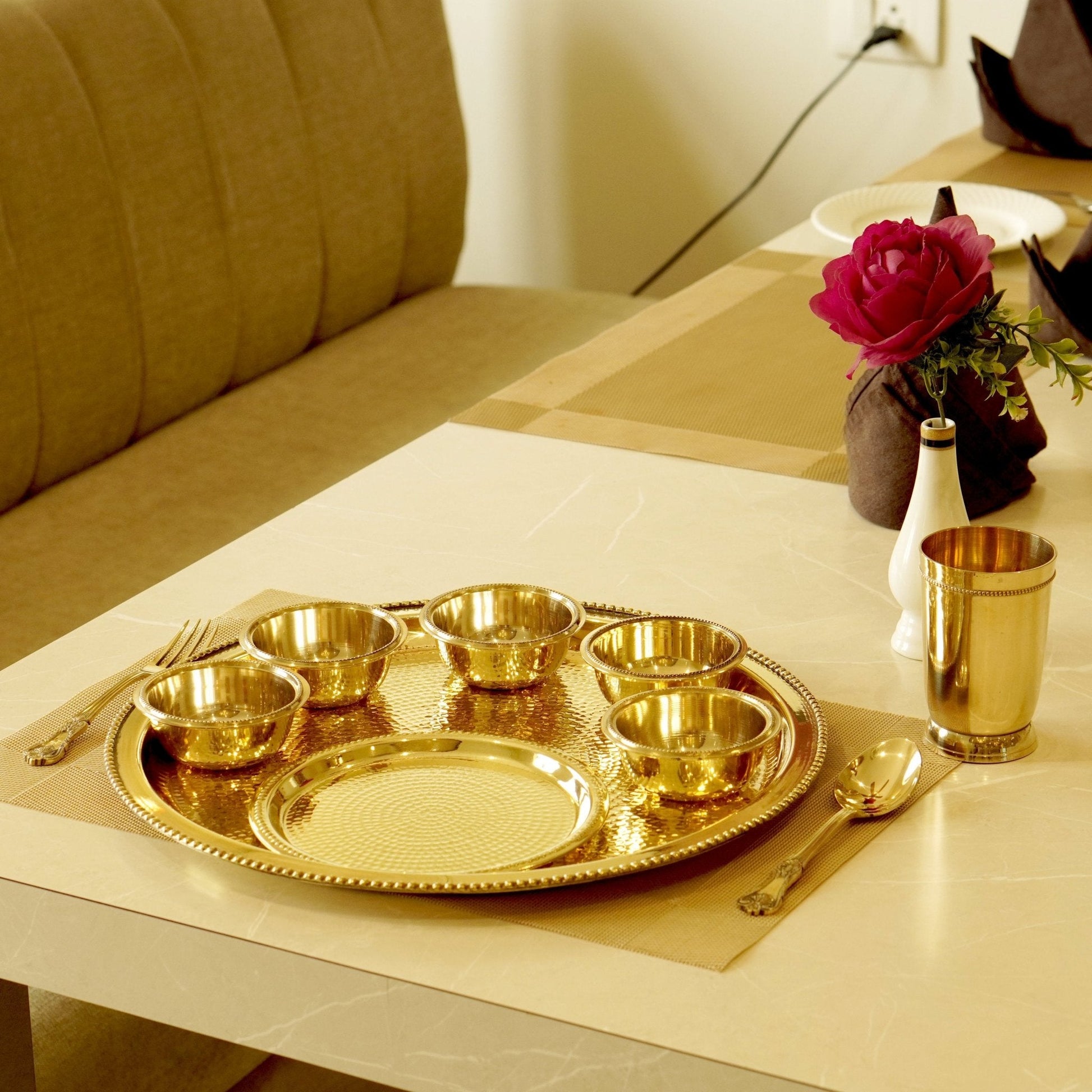 Brass Hammered 10Pc Dinner Set (14" Plate)