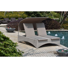 Vitalia Outdoor Poolside Sunbed With Cushion Daybed (Light grey)