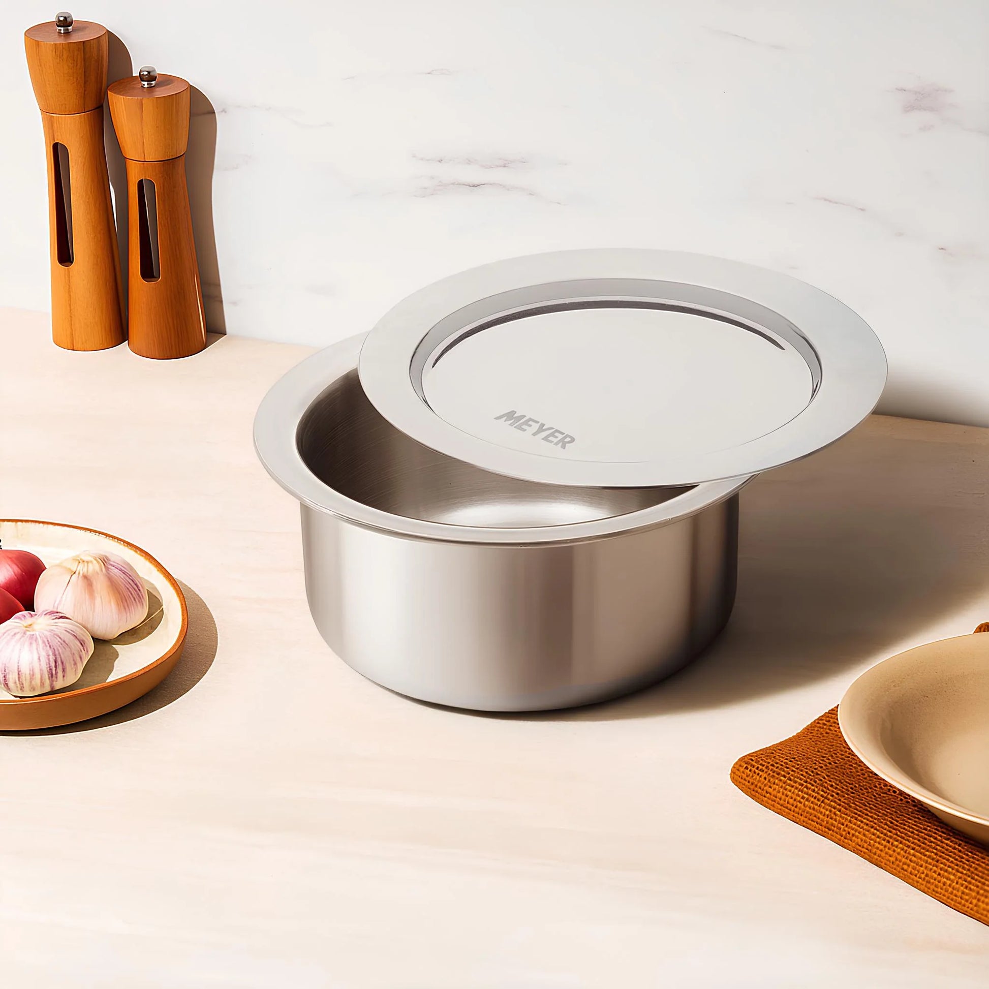 Meyer Trivantage 18cm Tri-Ply Stainless Steel Tope With Lid