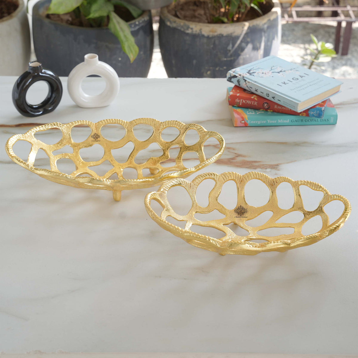 Brass Finish Oval Shape Hollow Design Tray/Fruit Basket
