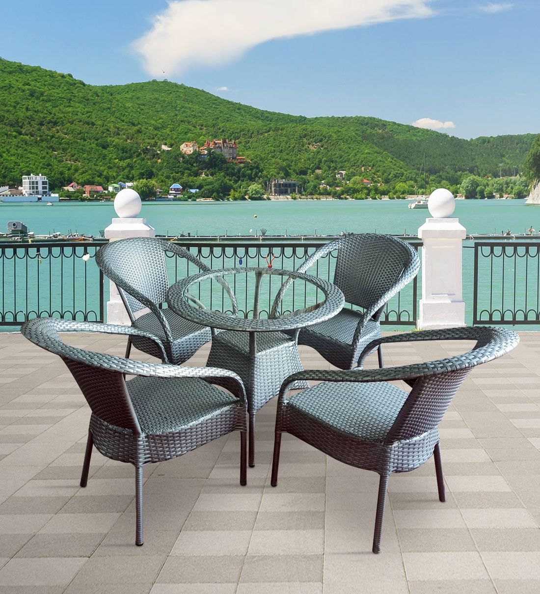 Mishka Outdoor Patio Seating Set 4 Chairs and 1 Table Set (Silver)
