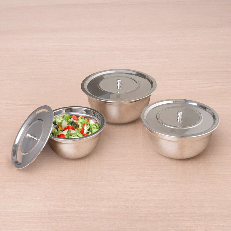 100% Toxin-free Premium Quality  Tri-Steel Stainless Steel Mixing Bowl Set with Lids – 3 Pieces, Food-Safety, Ideal for Mixing, Marinating & Storage (0.7L/1.0L/1.3L)