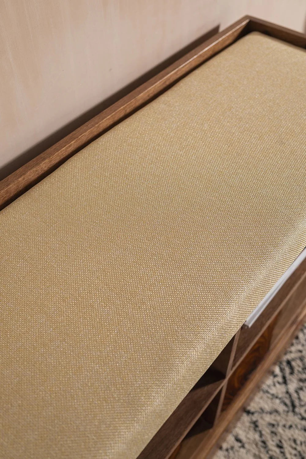 Sierra Storage Seat
