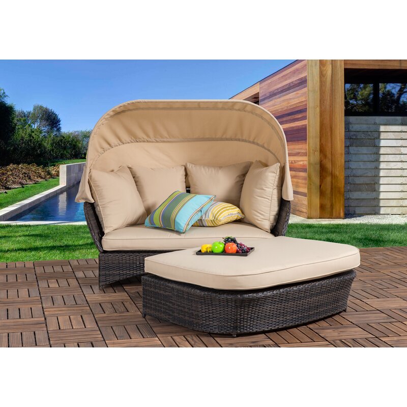 Dani Outdoor Poolside Sunbed With Cushion Daybed (Brown)