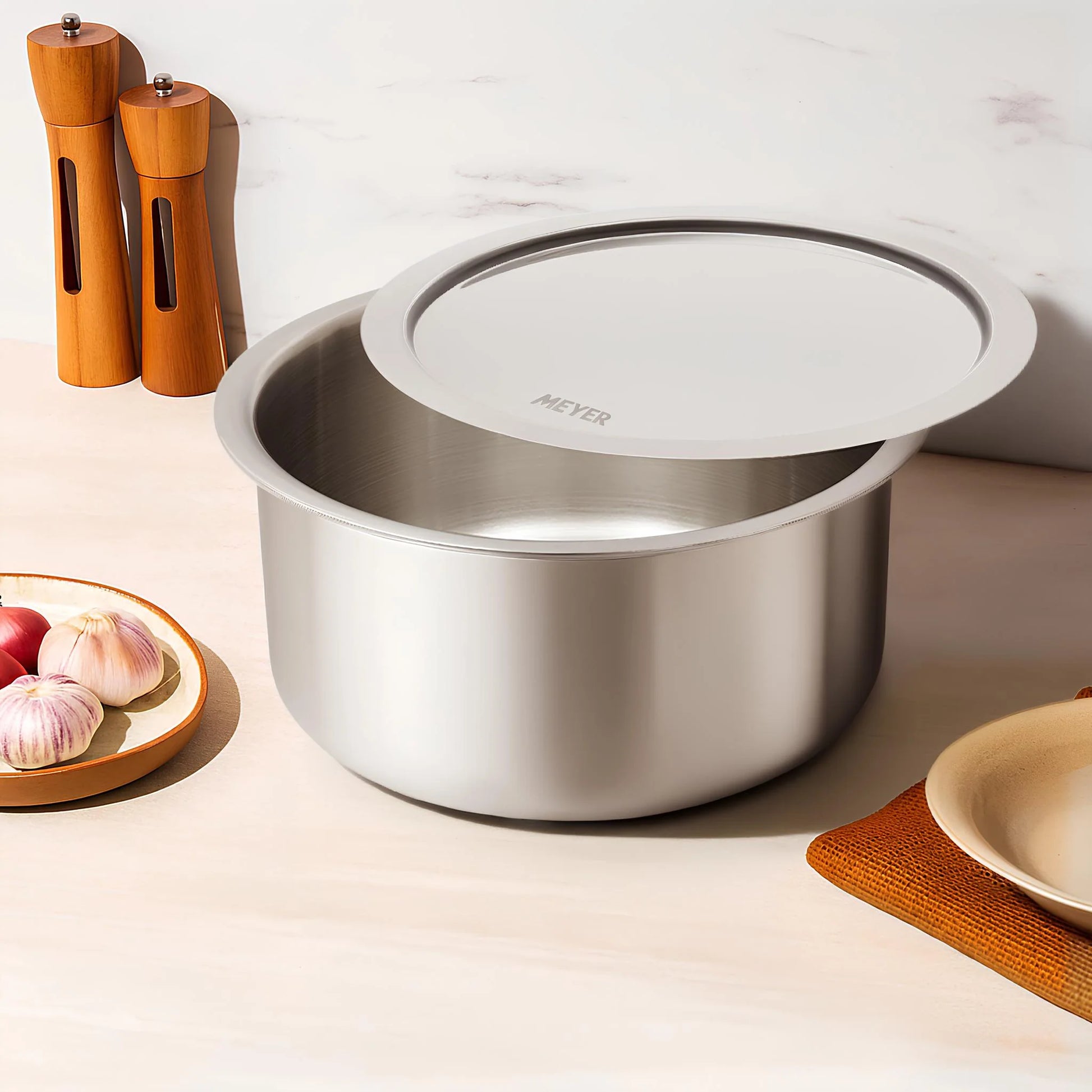 Meyer Trivantage 26cm Tri-Ply Stainless Steel Tope With Lid