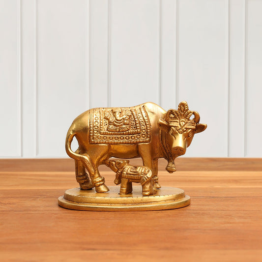Brass Kamdhenu Cow With Calf Idol (2.5 Inch)
