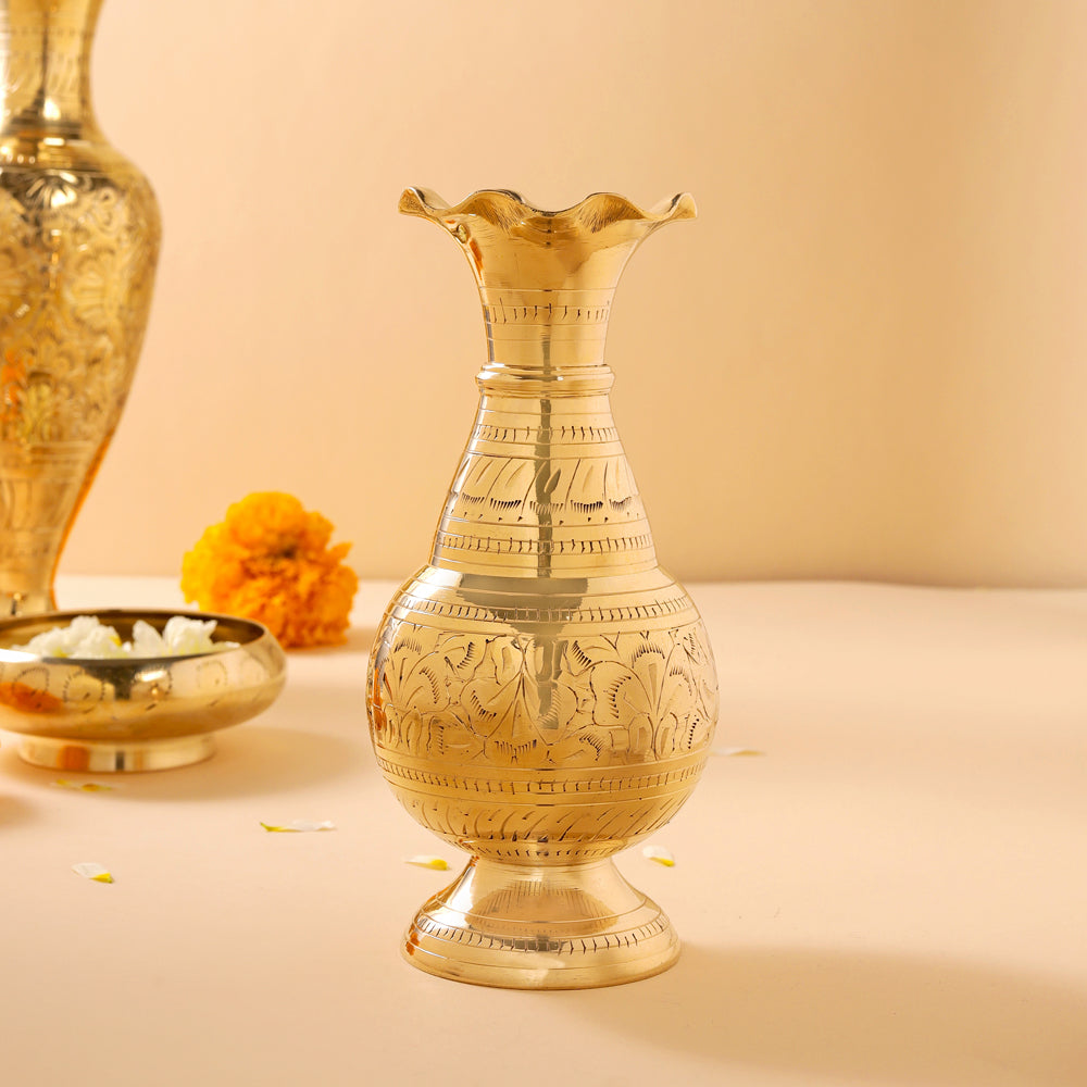 Brass Hand carved Flower Vase (10.2 Inch)