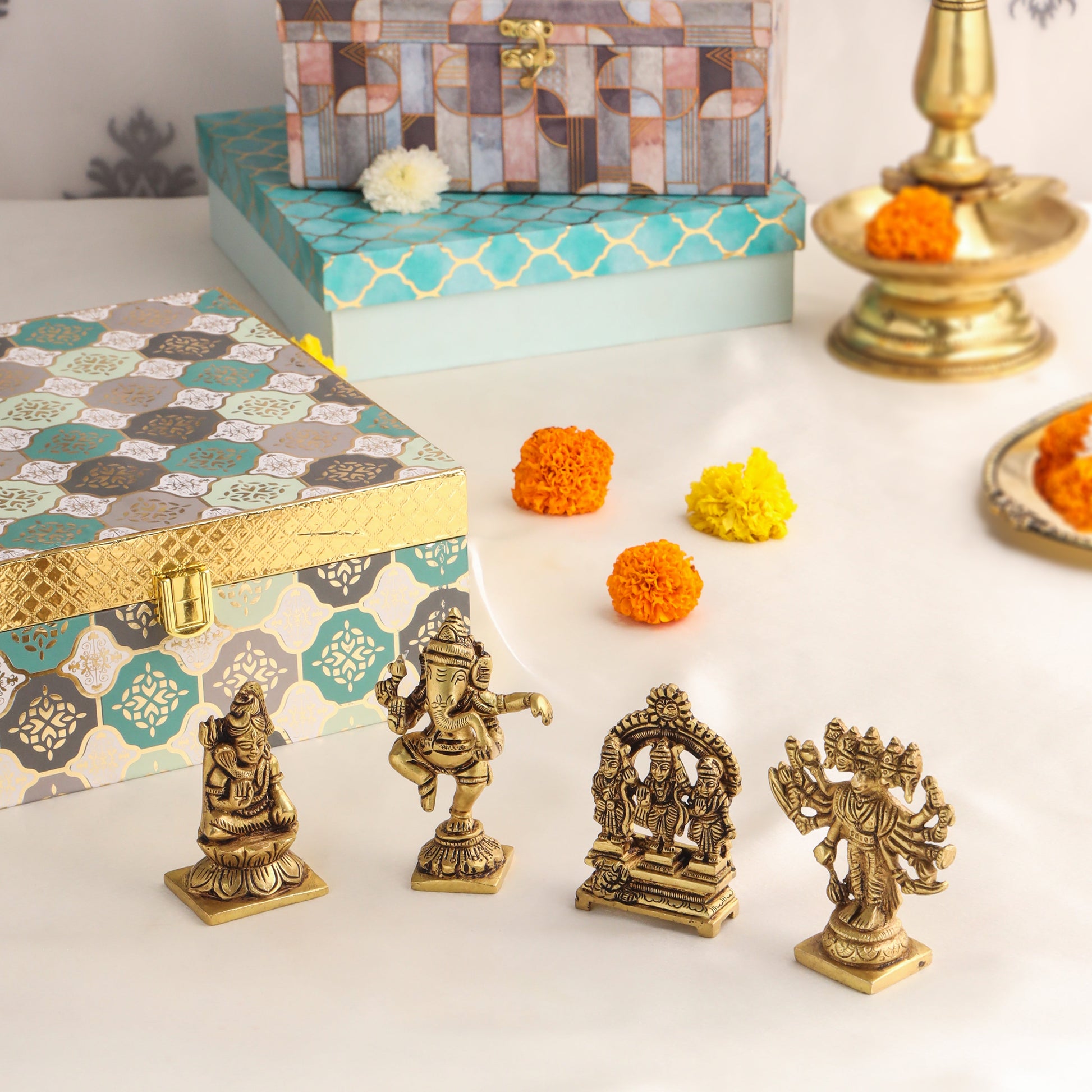 Brass Ganesha , Ram Darbar, Shiva & Hanuman Idol House Warming Gift Hamper