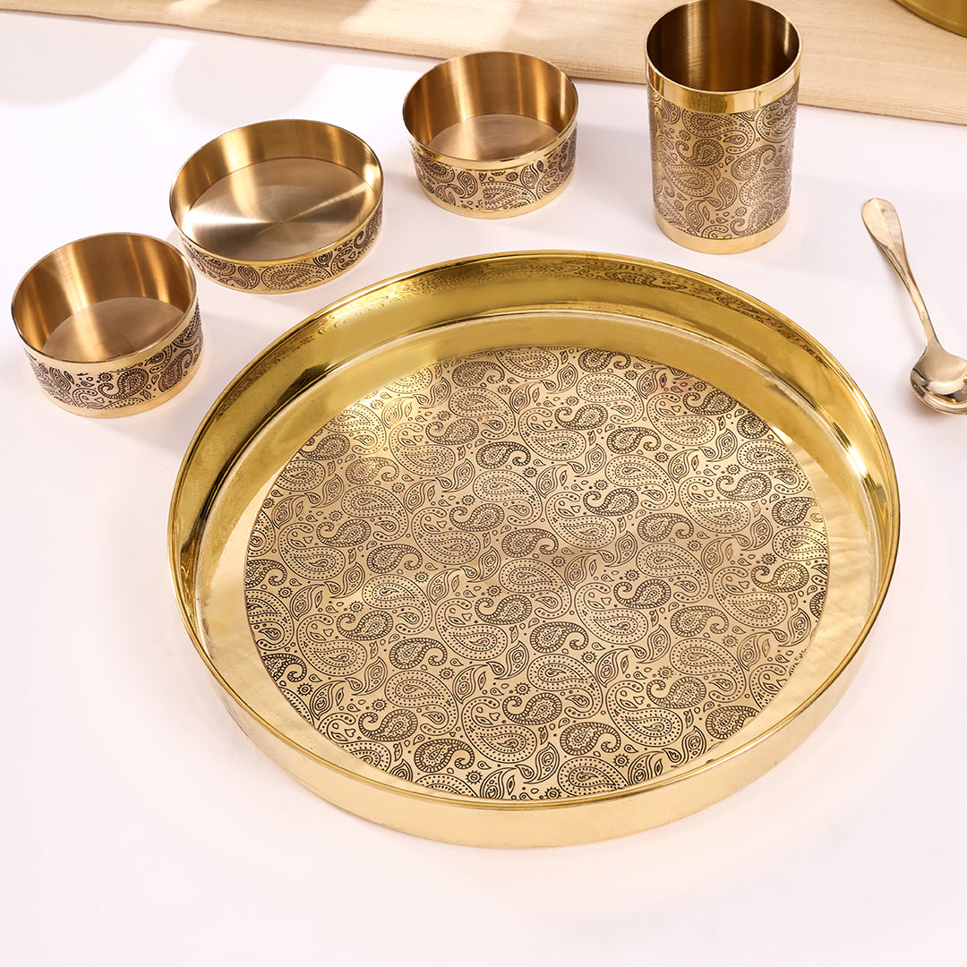 Brass Design Thali/Dinner Set (1.3 Kg)