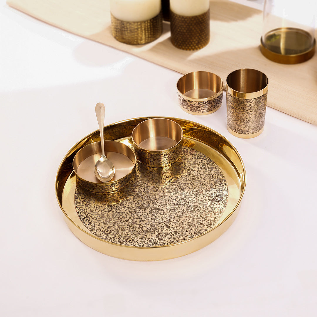 Brass Design Thali/Dinner Set (1.3 Kg)
