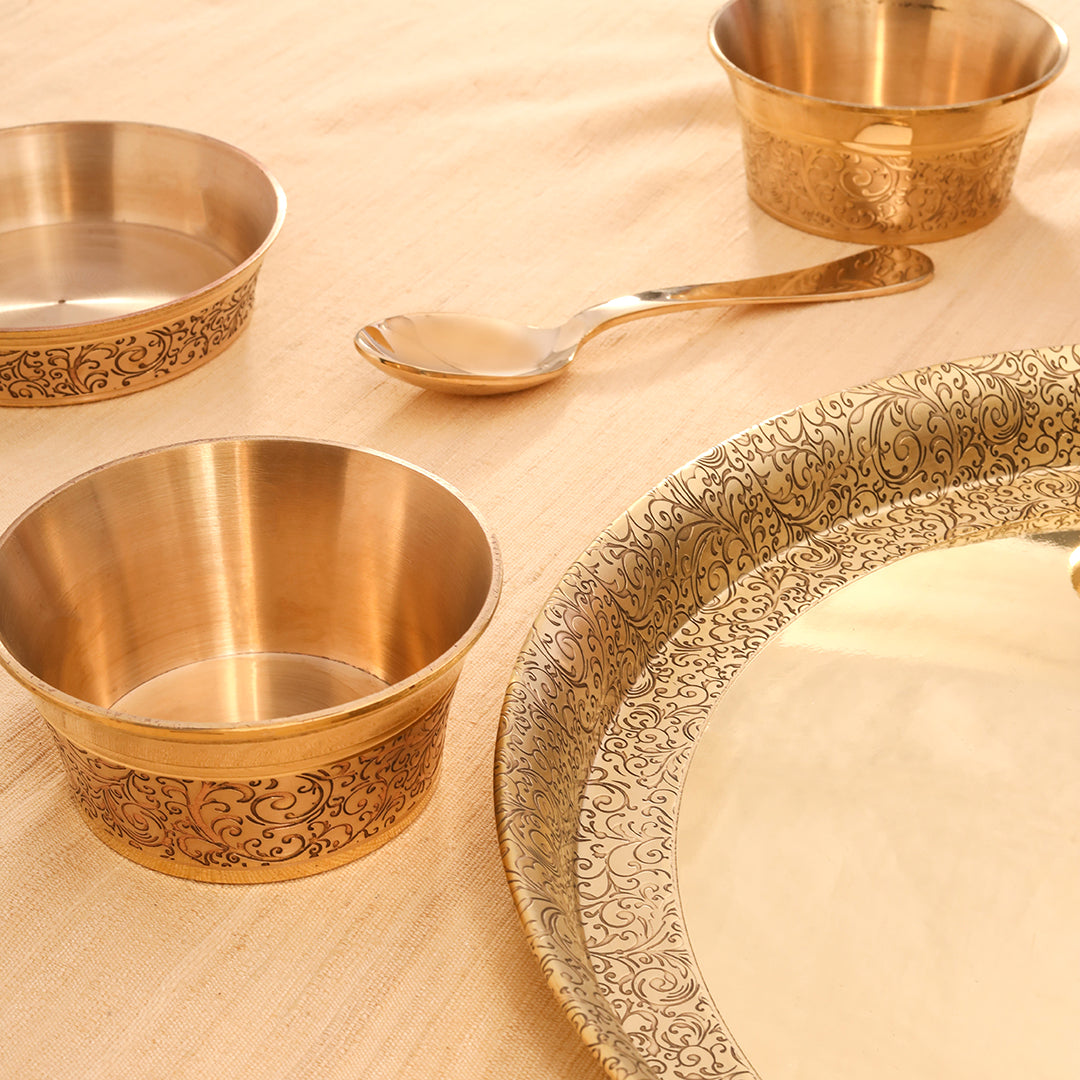 Brass Handcarved Thali/Dinner Set (1.4 Kg)