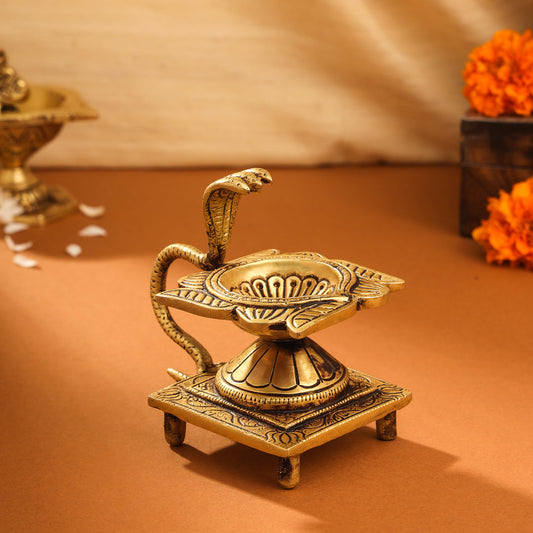 Brass Snake/Naag Tulsi diya (4 Inch)