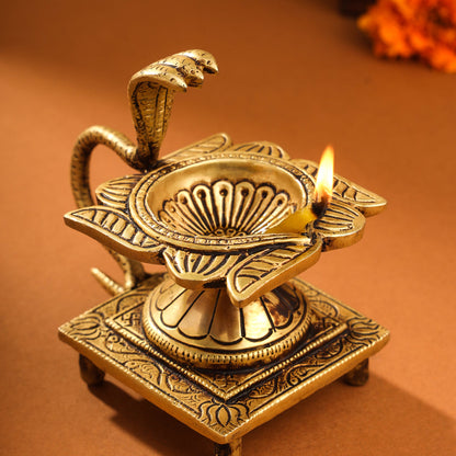 Brass Snake/Naag Tulsi diya (4 Inch)