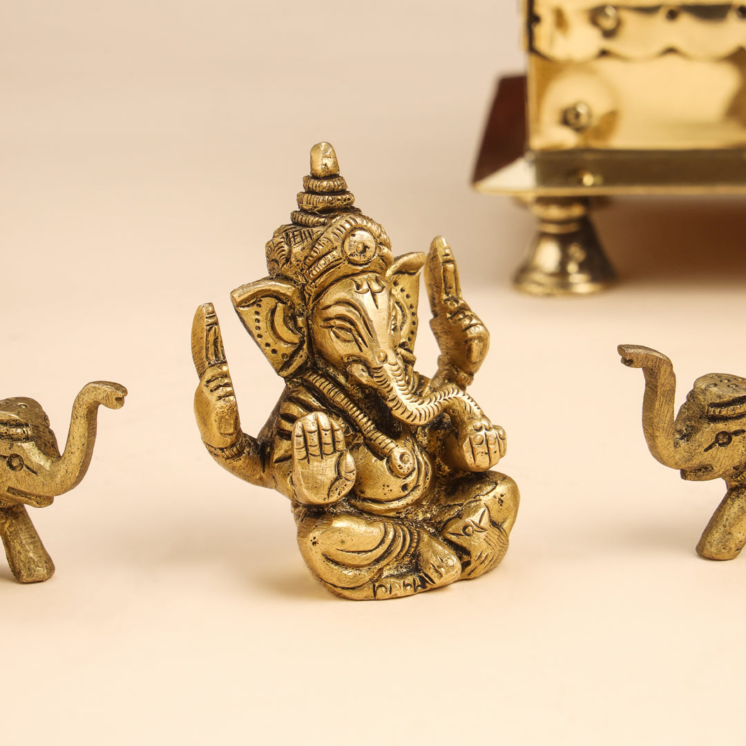 Brass Ganesha Idol With Elephants Combo