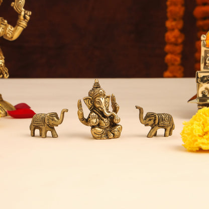 Brass Ganesha Idol With Elephants Combo