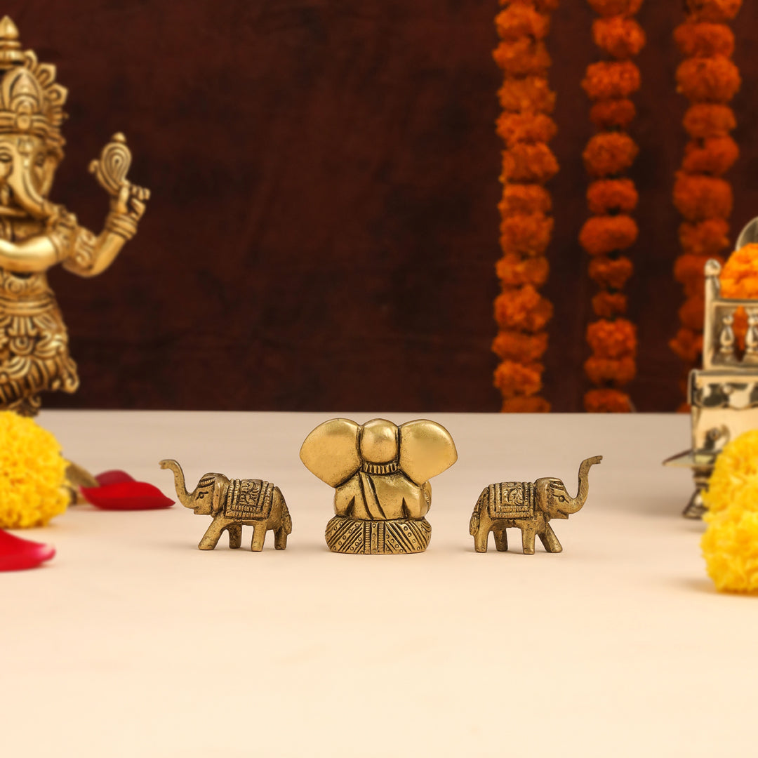 Brass Ganesha Idol With Elephants Combo