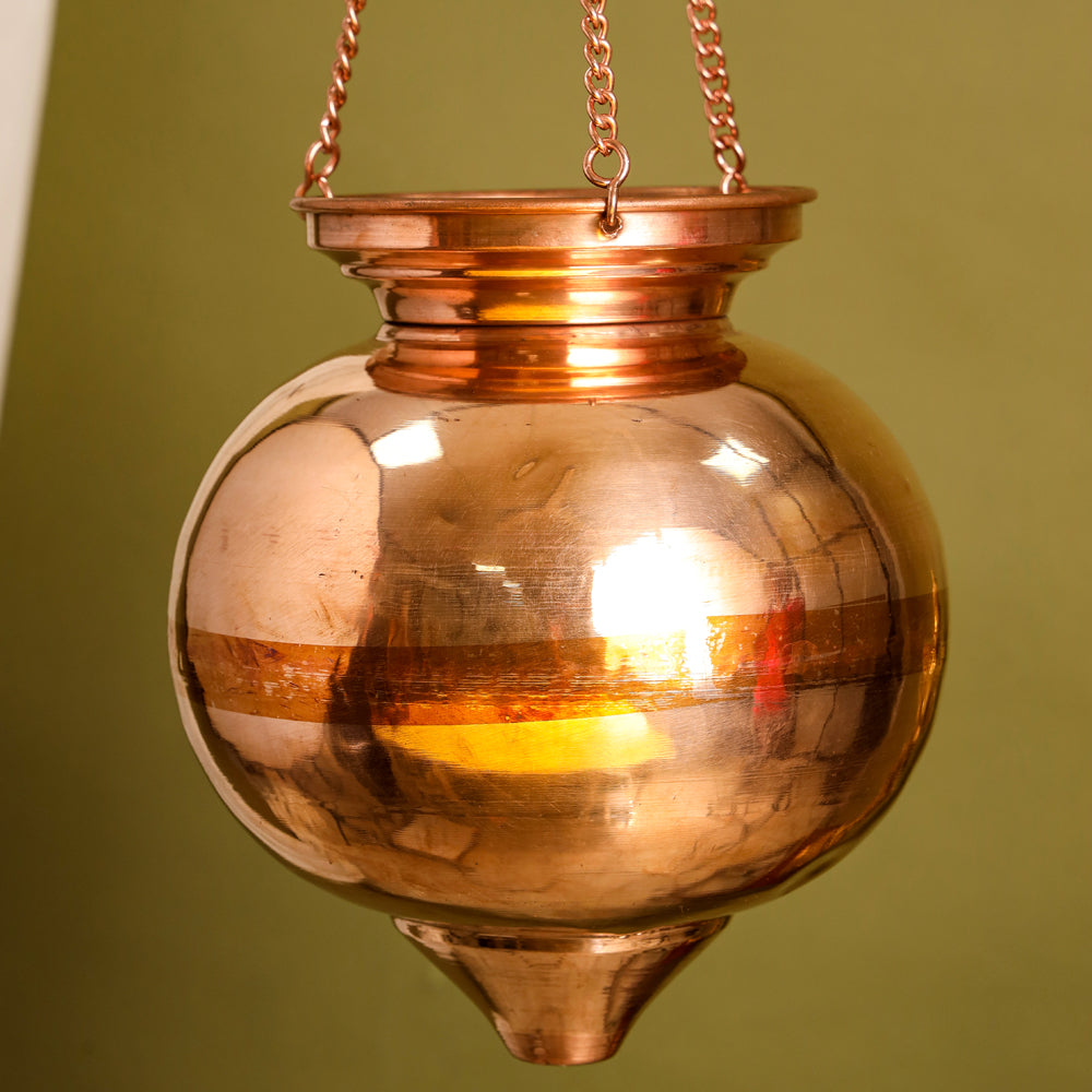 Shirodhara Bliss Oil – Ayurvedic Therapy for Stress Relief and Mental Clarity