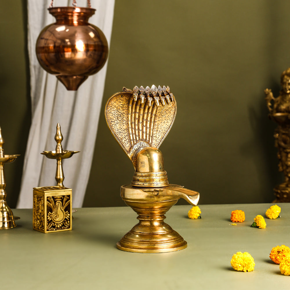 Brass Superfine Shivling/Shivlingam Idol (14 Inch)