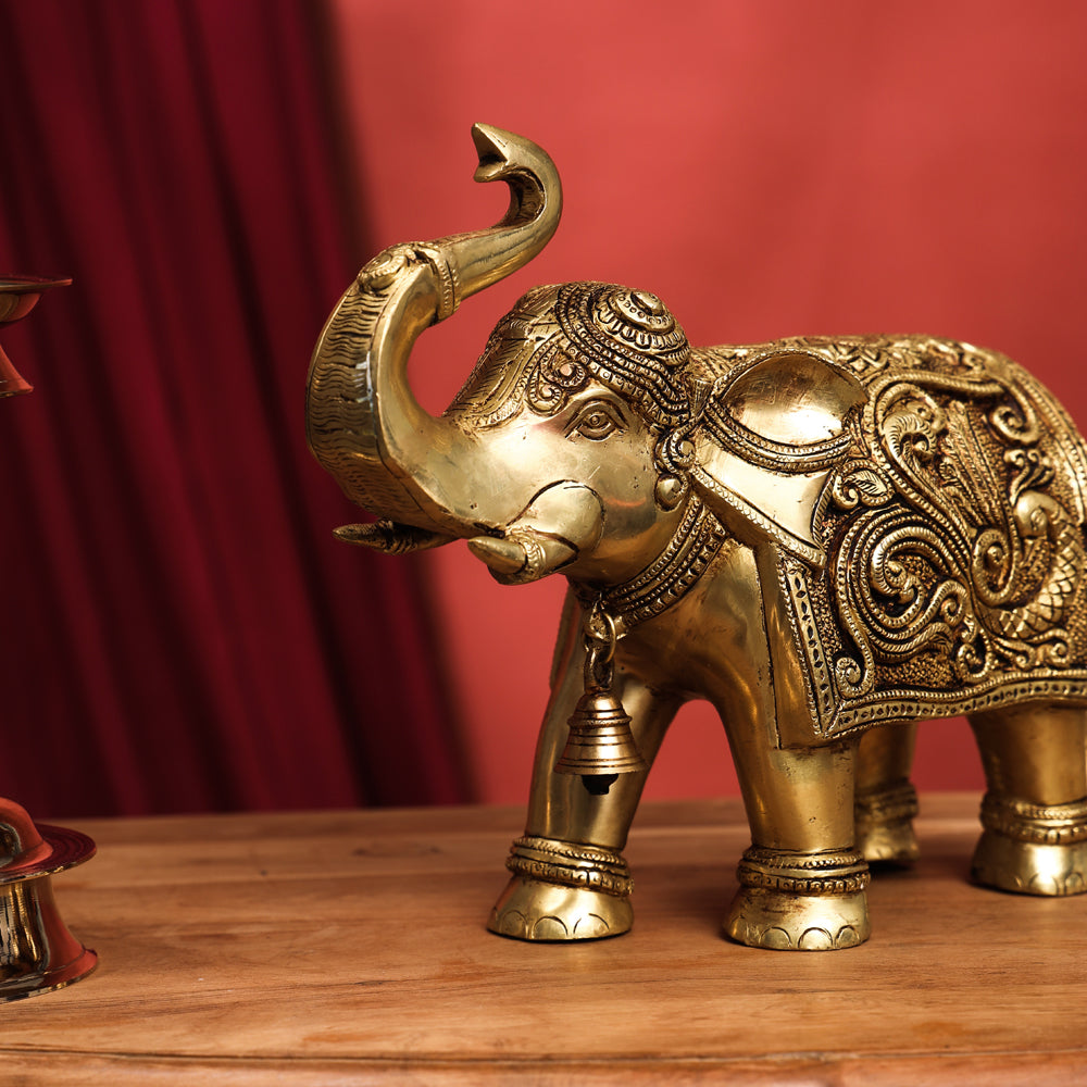 Brass Handcarved Elephant Statue (10 Inch)