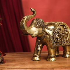 Brass Handcarved Elephant Statue (10 Inch)