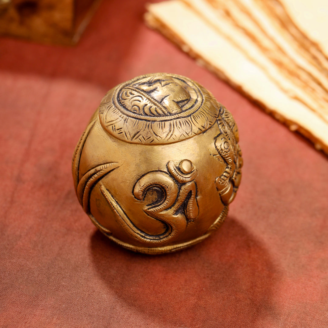 Brass Circular Paper Weight (3 Inch)