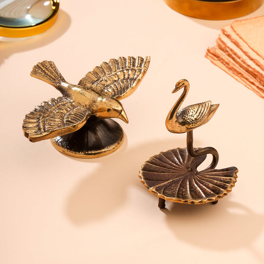 Brass Table Top Showpiece