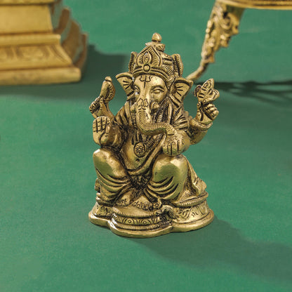 Brass Blessing Ganesha Idol (3.5 Inch)