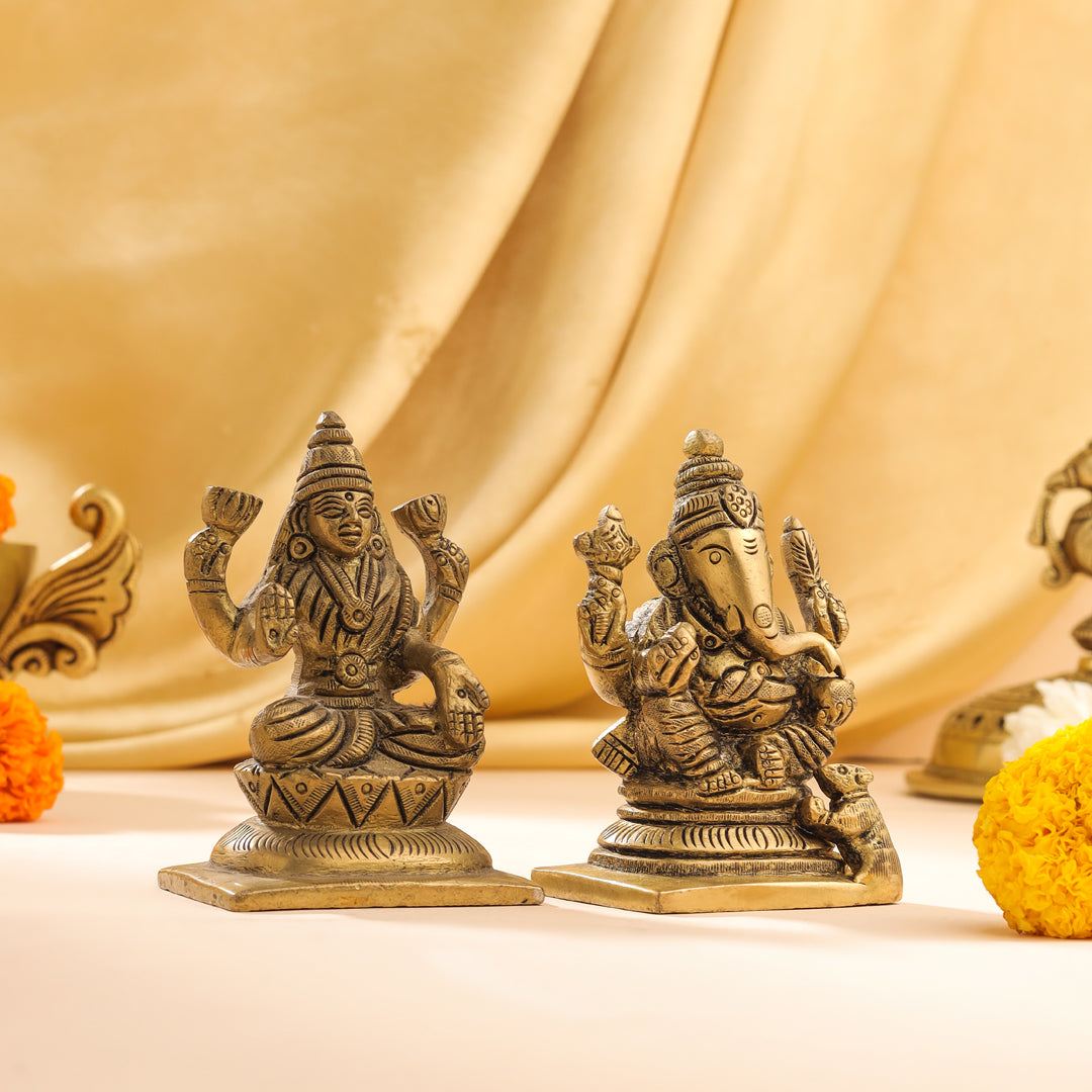 Brass Ganesha And Lakshmi Set Idol (3.5 Inch)