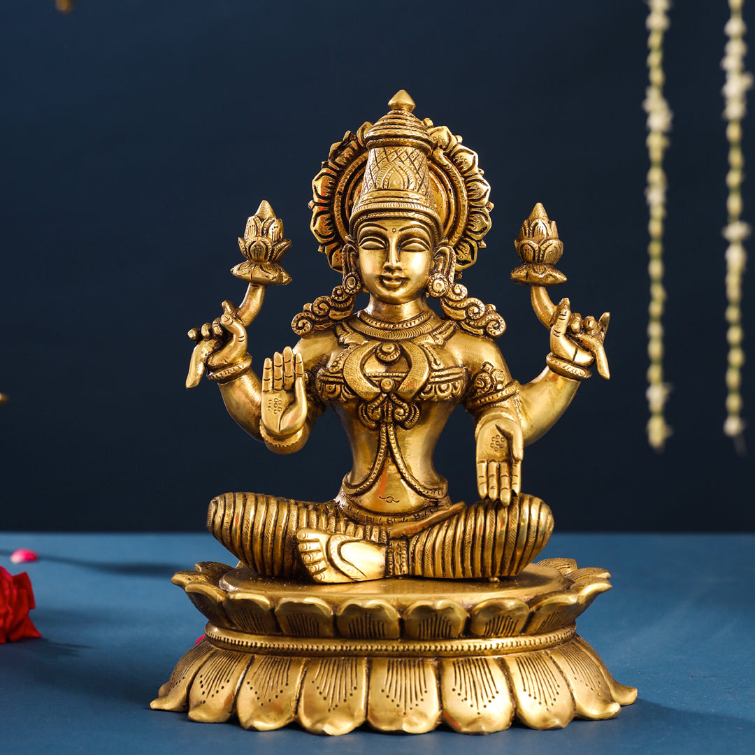 Brass Superfine Goddess Lotus Lakshmi Idol (11 Inch)