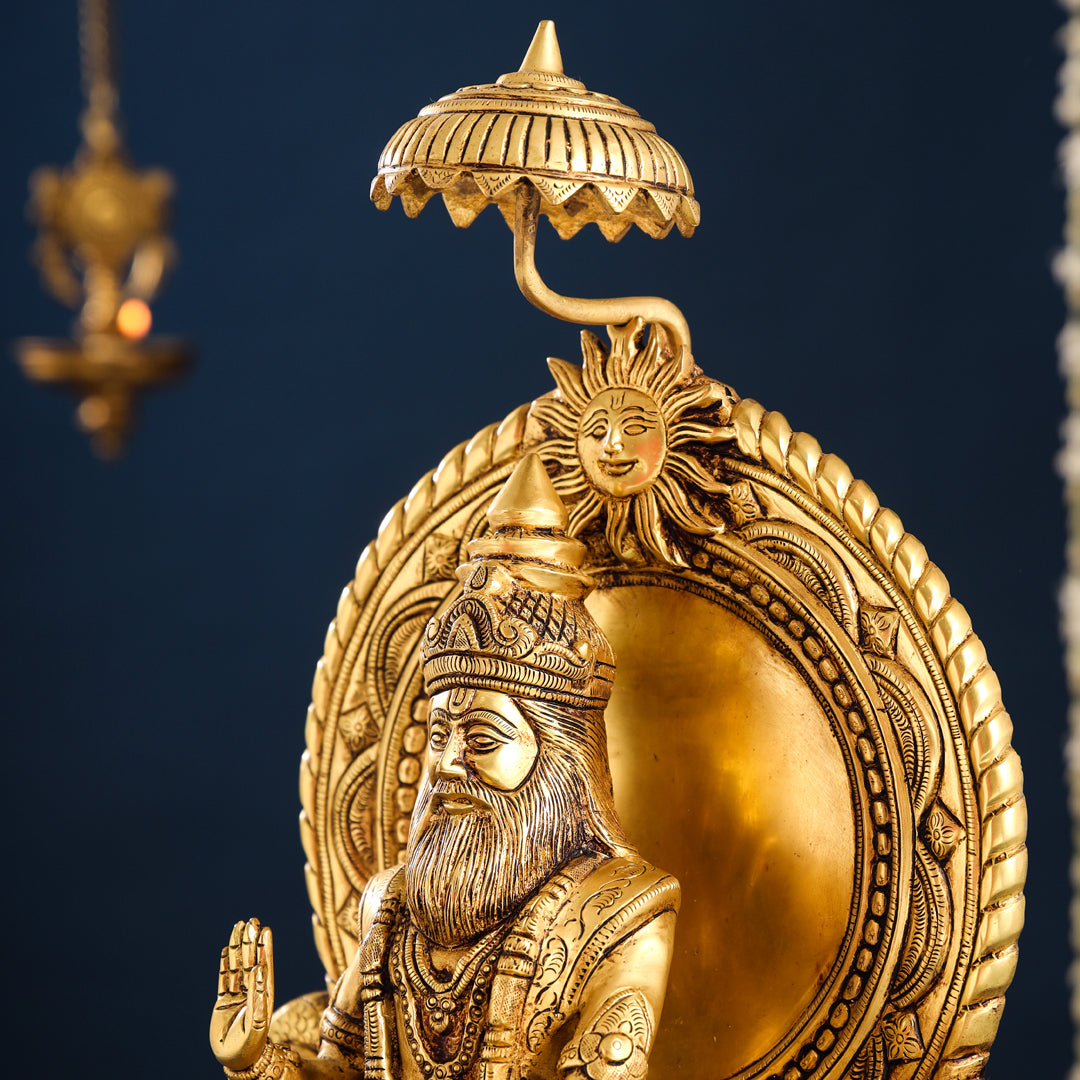 Brass Maharaja Agrasen On Throne (18.5 Inch)