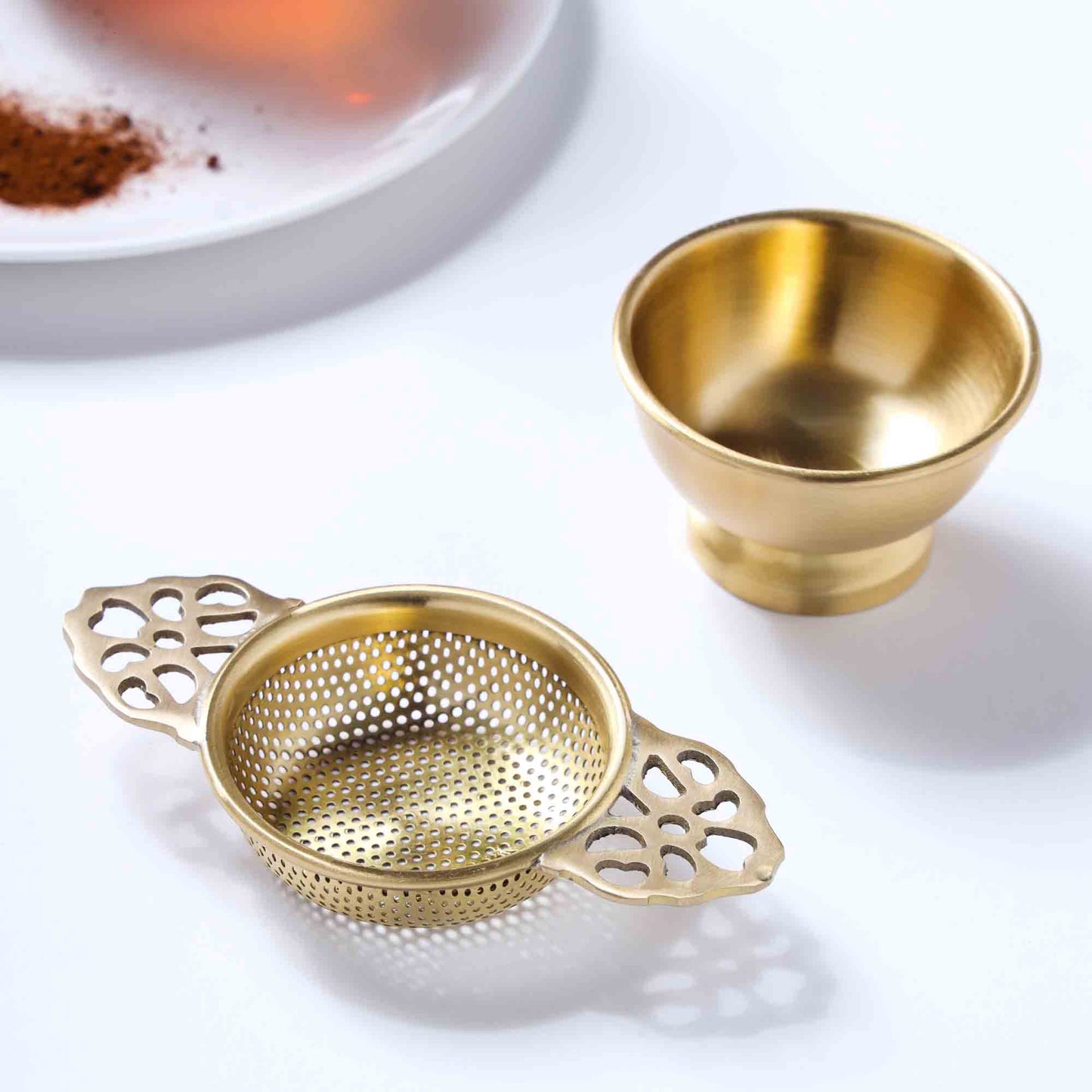 Brass Double Leaf Tea Strainer With Bowl (1.5 Inch)