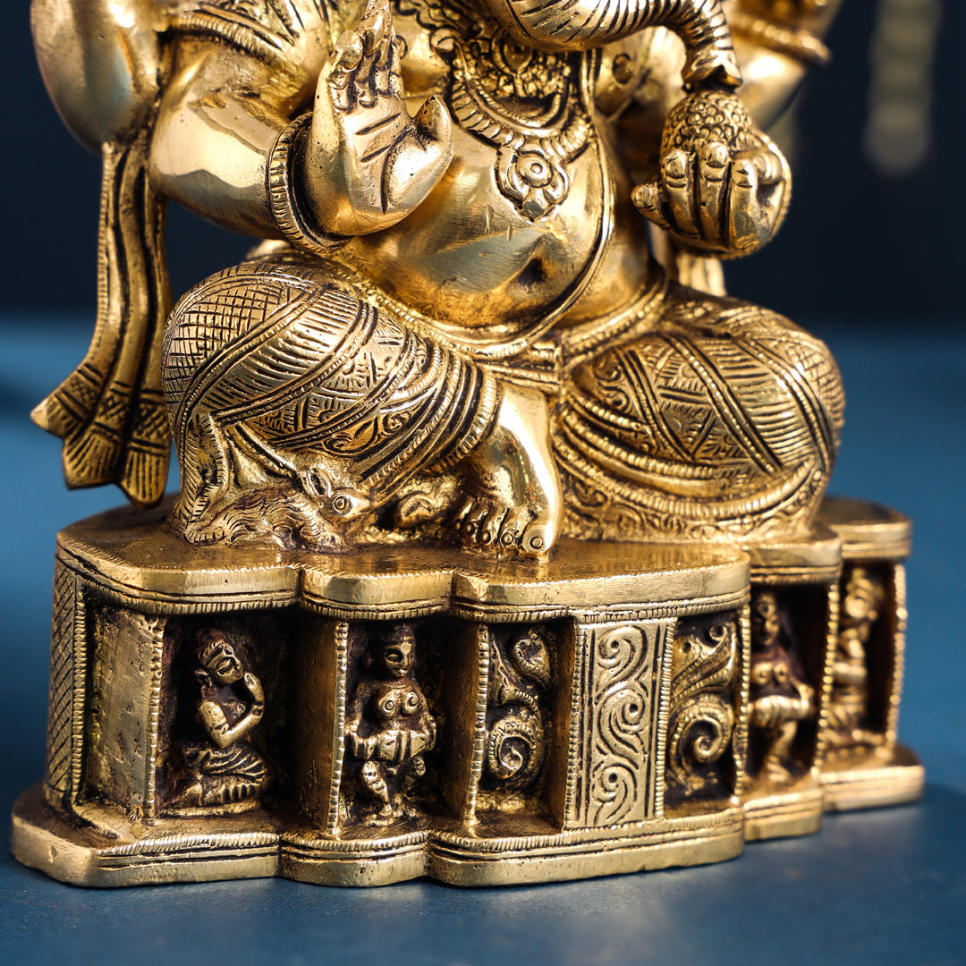 Brass Lord Ganesha Idol (8.7 Inch)