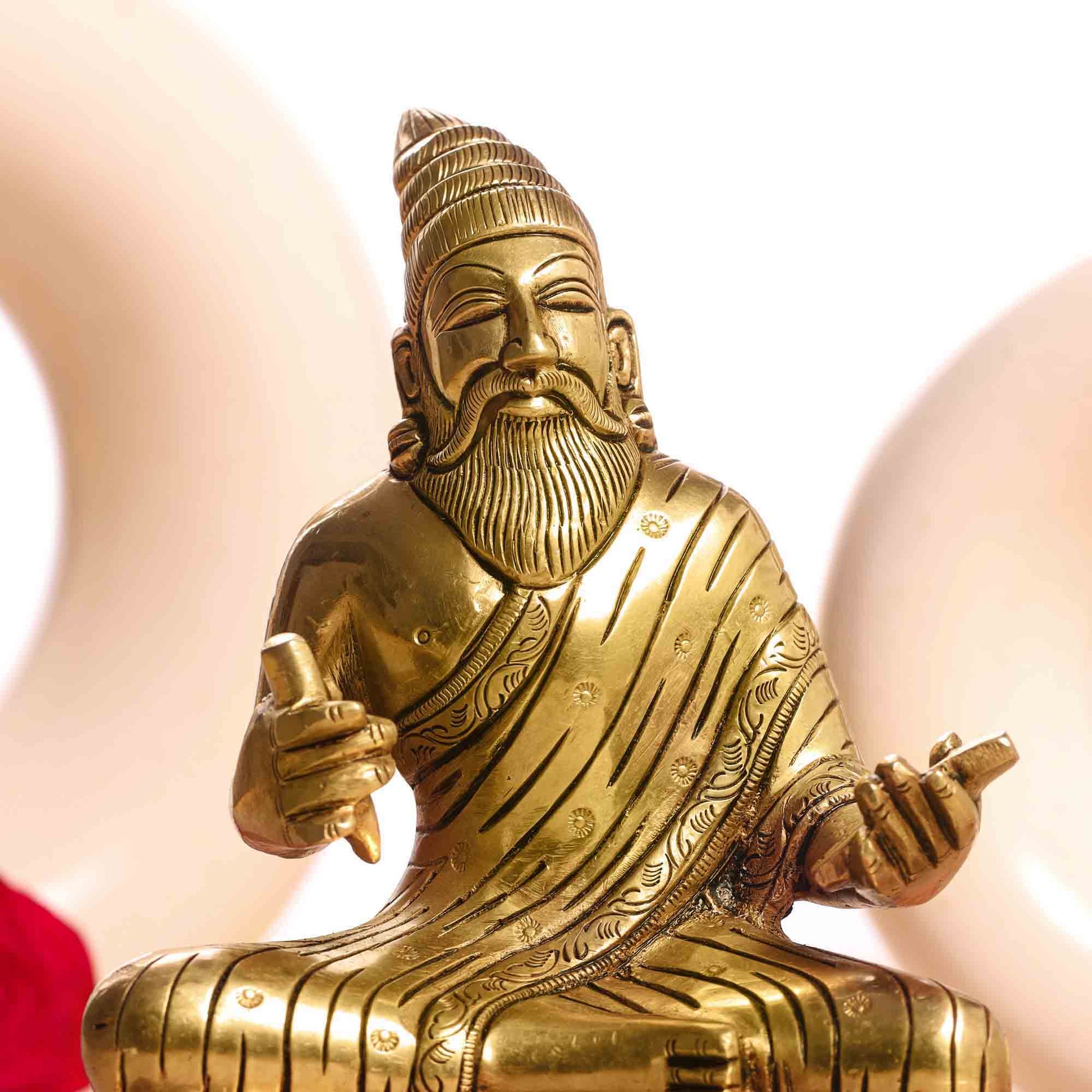 Brass Superfine Thiruvallur Idol (6 Inch)