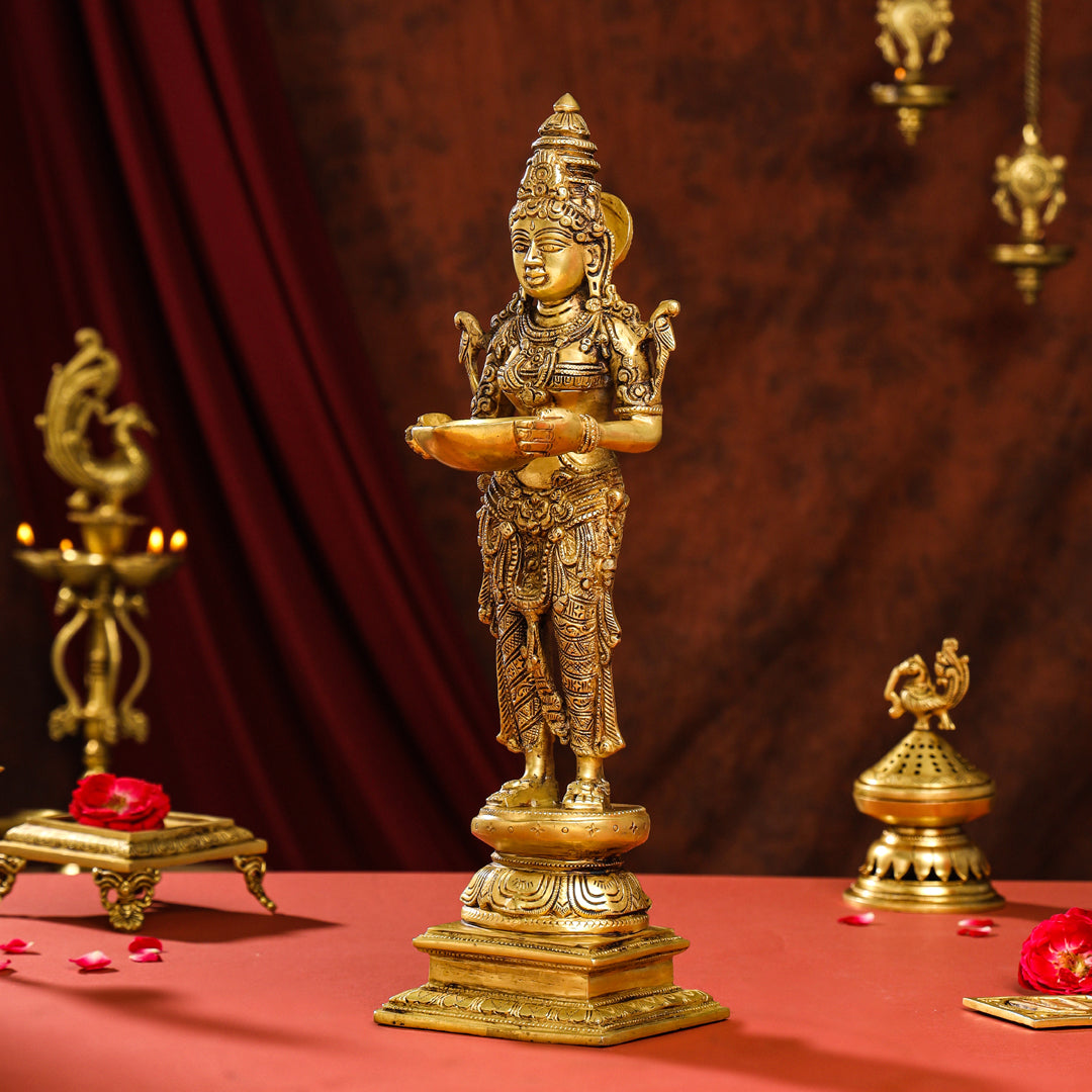 Brass Superfine Deep Lakshmi Pair (18 Inch)