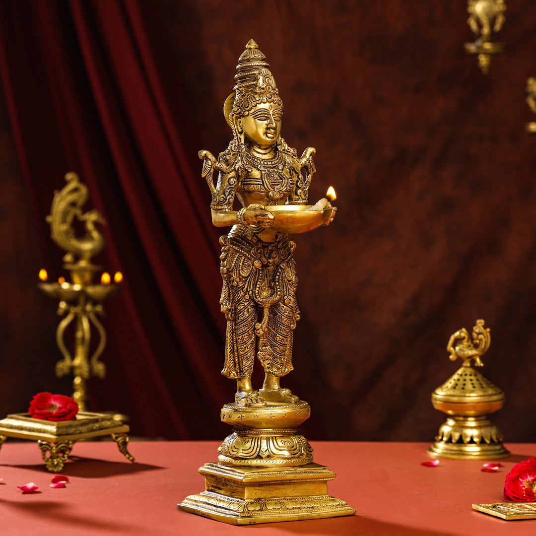 Brass Superfine Deep Lakshmi Pair (18 Inch)