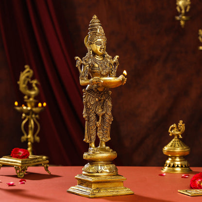 Brass Superfine Deep Lakshmi Pair (18 Inch)