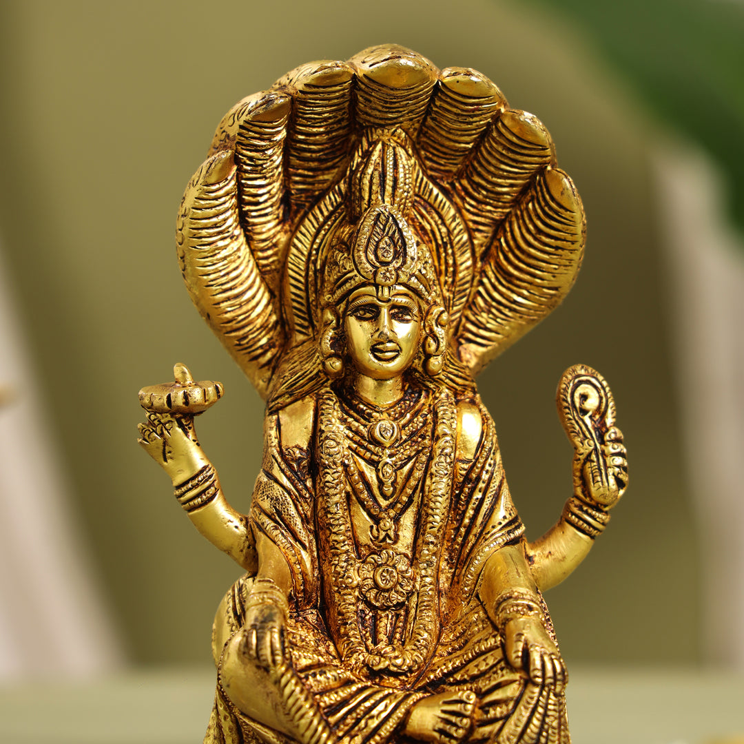 Brass Sitting Lord Vishnu Idol (7.6 Inch)