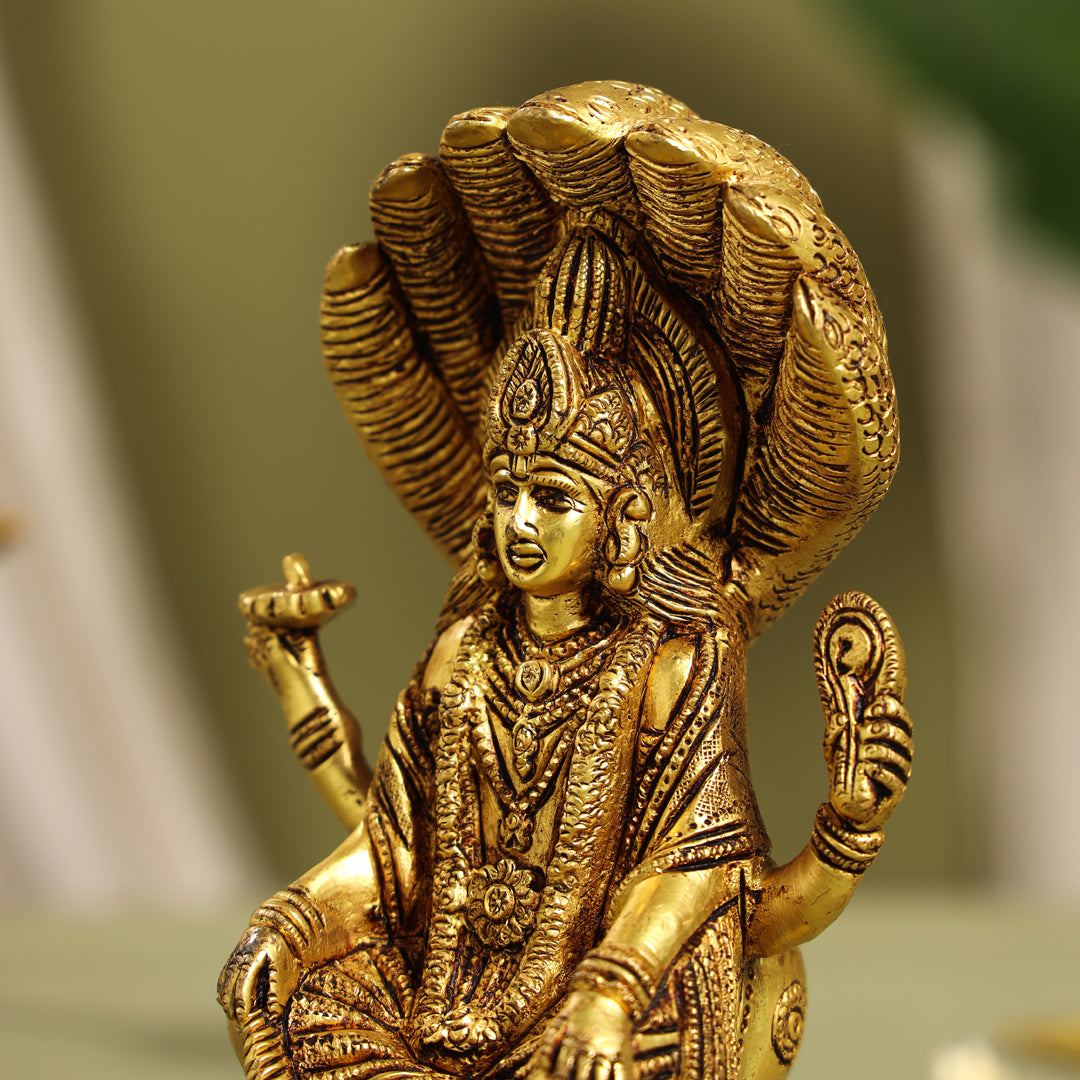 Brass Sitting Lord Vishnu Idol (7.6 Inch)