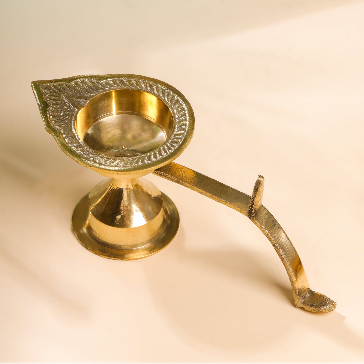 Brass Thali Pooja Gift Hamper