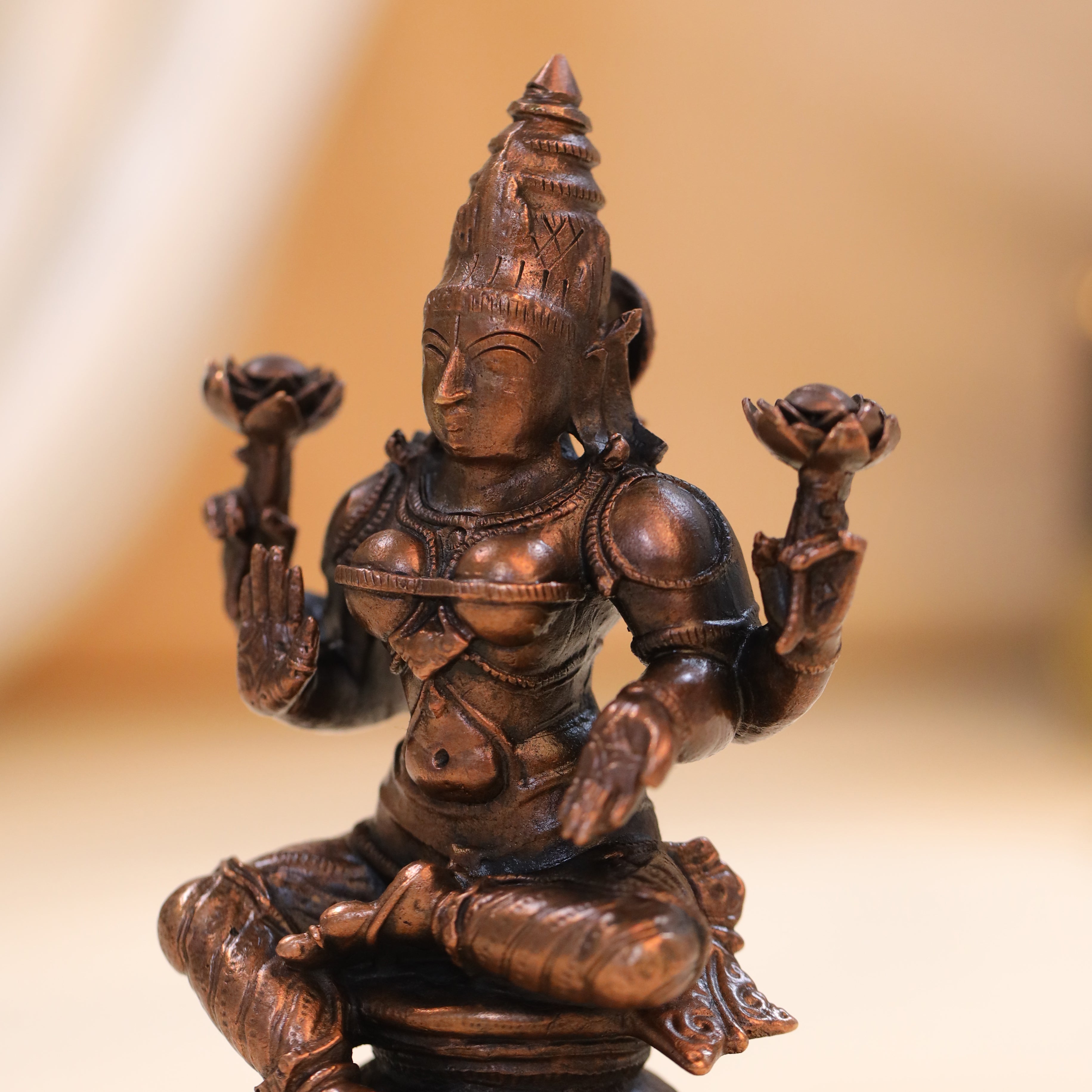 Copper Goddess Lakshmi Idol (4.5 Inch)