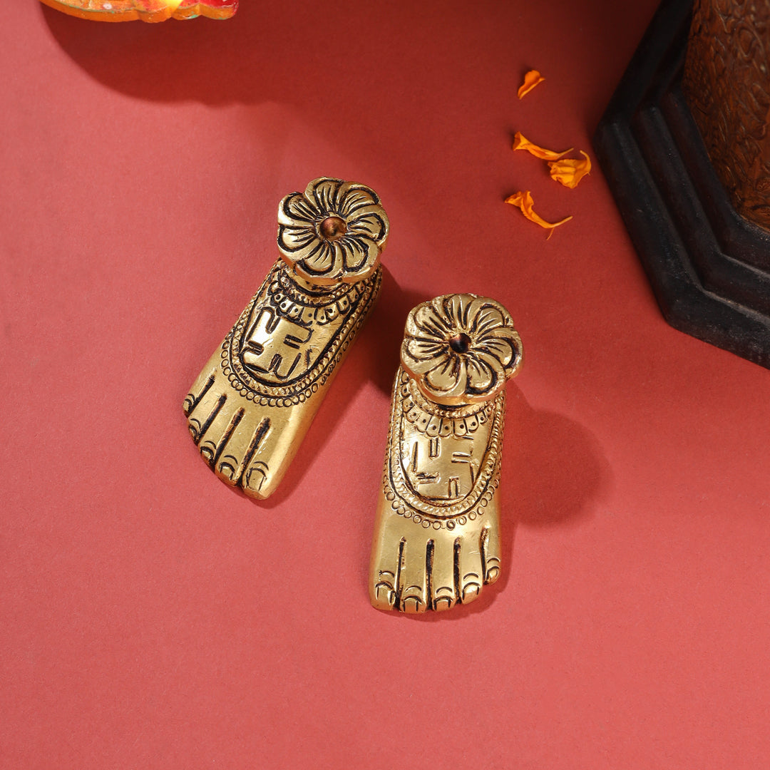 Brass Superfine Lakshmi Charan Paduka Set (1.2 Inch)