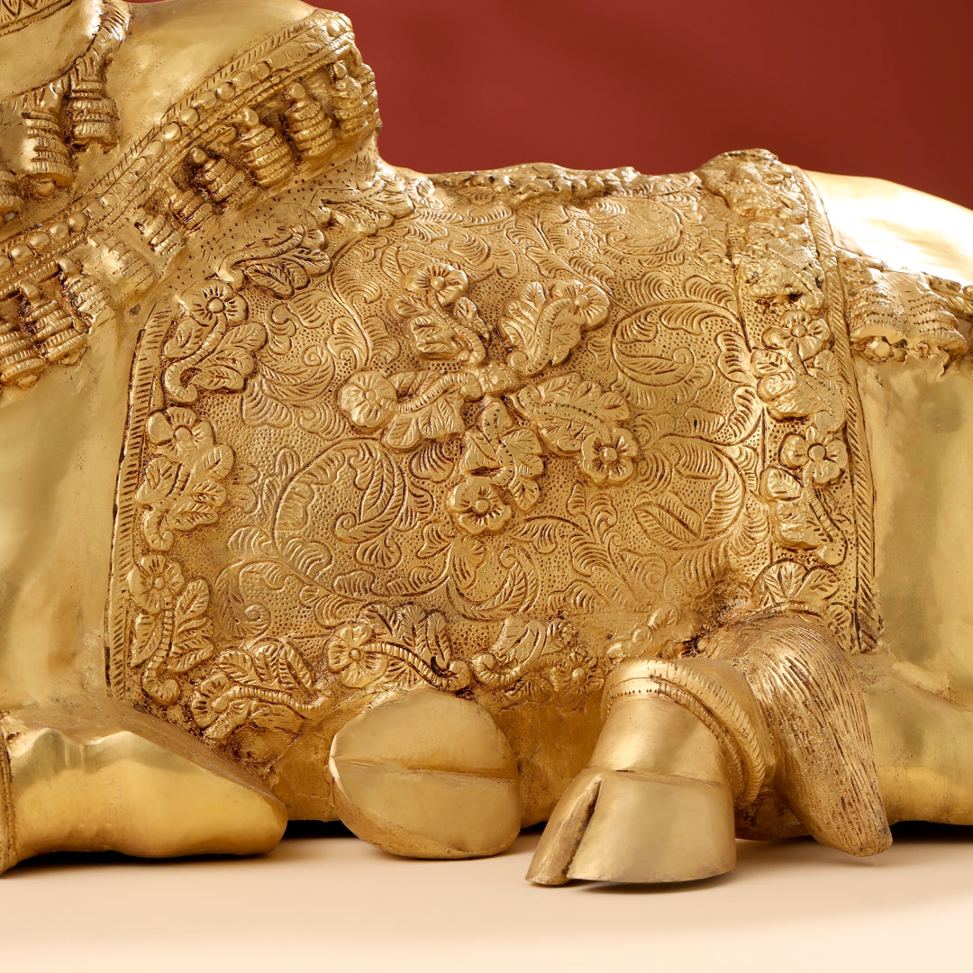 Brass Majestic Nandi Idol (20.5 Inch)