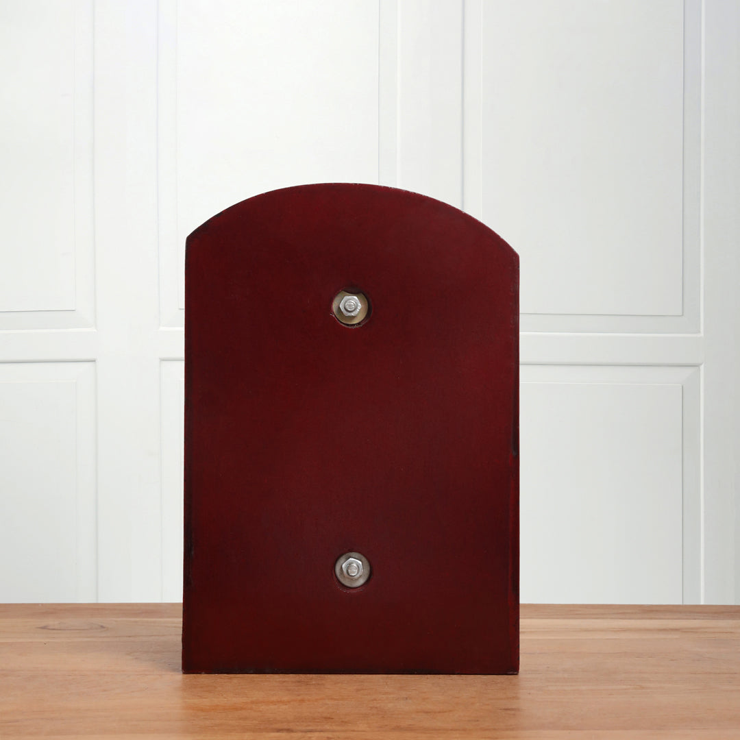 Ashok Stambh With Wooden Pannel