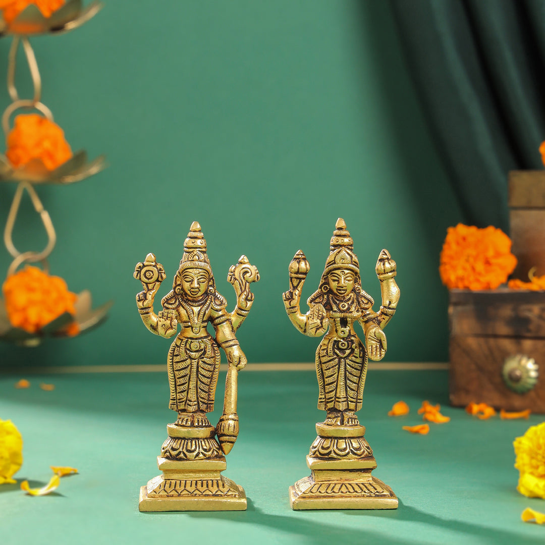 Brass Vishnu Lakshmi Set (4.5 Inch)