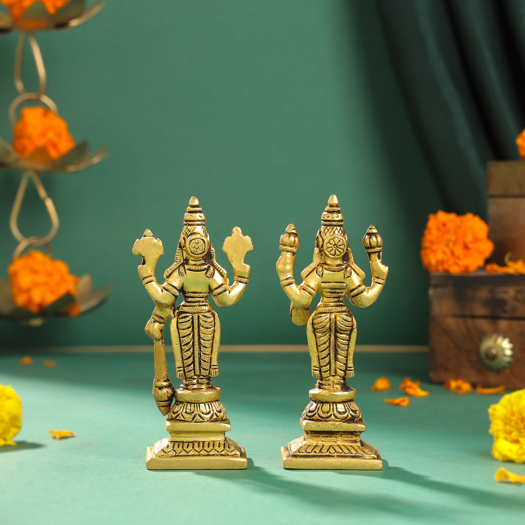 Brass Vishnu Lakshmi Set (4.5 Inch)