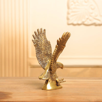 Brass Eagle Decorative Showpiece (6 Inch)